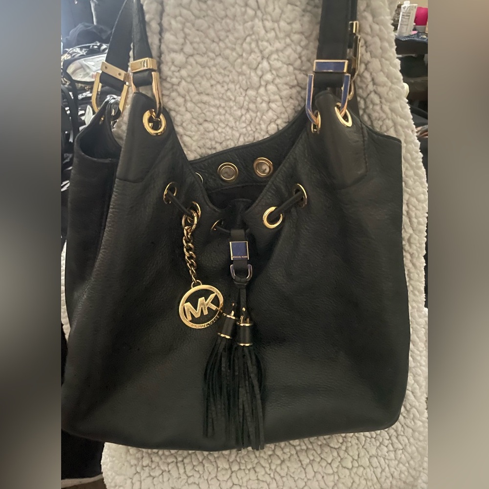 Michael Kors Black Leather hobo bag